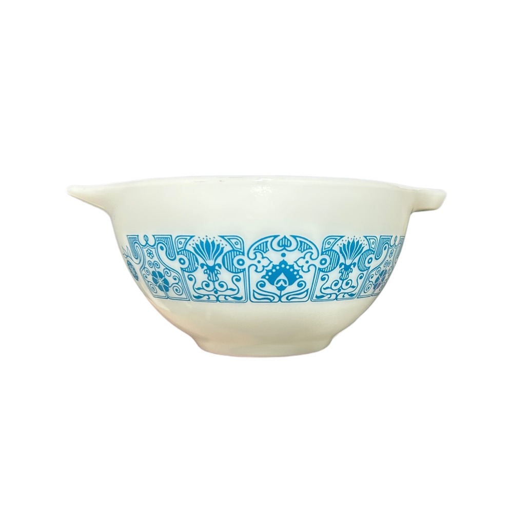 Pyrex Horizon Blue 441 Cinderella Mixing Bowl 1.5 Pint White Turquoise Vintage